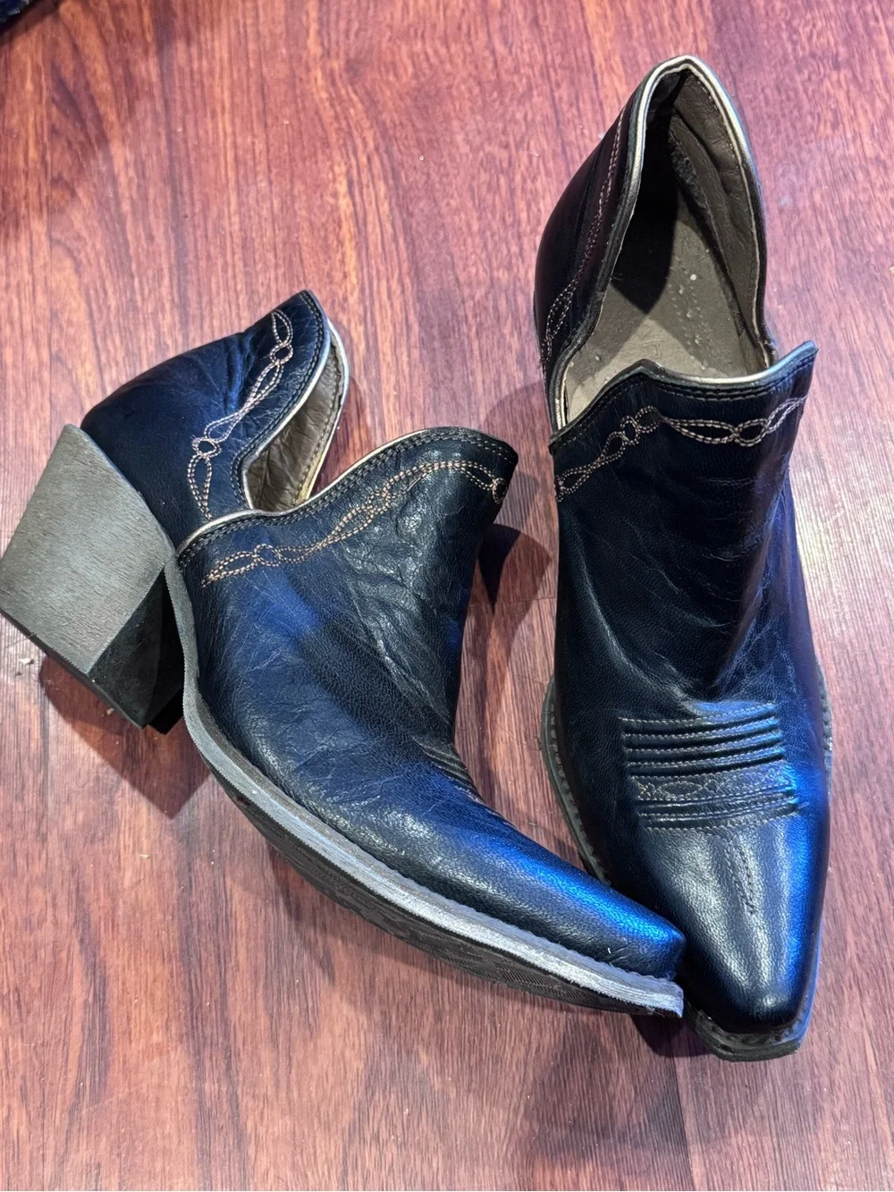Women’s Black Leather Slip-On booties